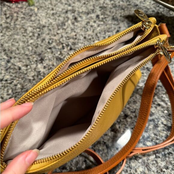 Valentina Mustard Crossbody bag - Picture 4 of 7